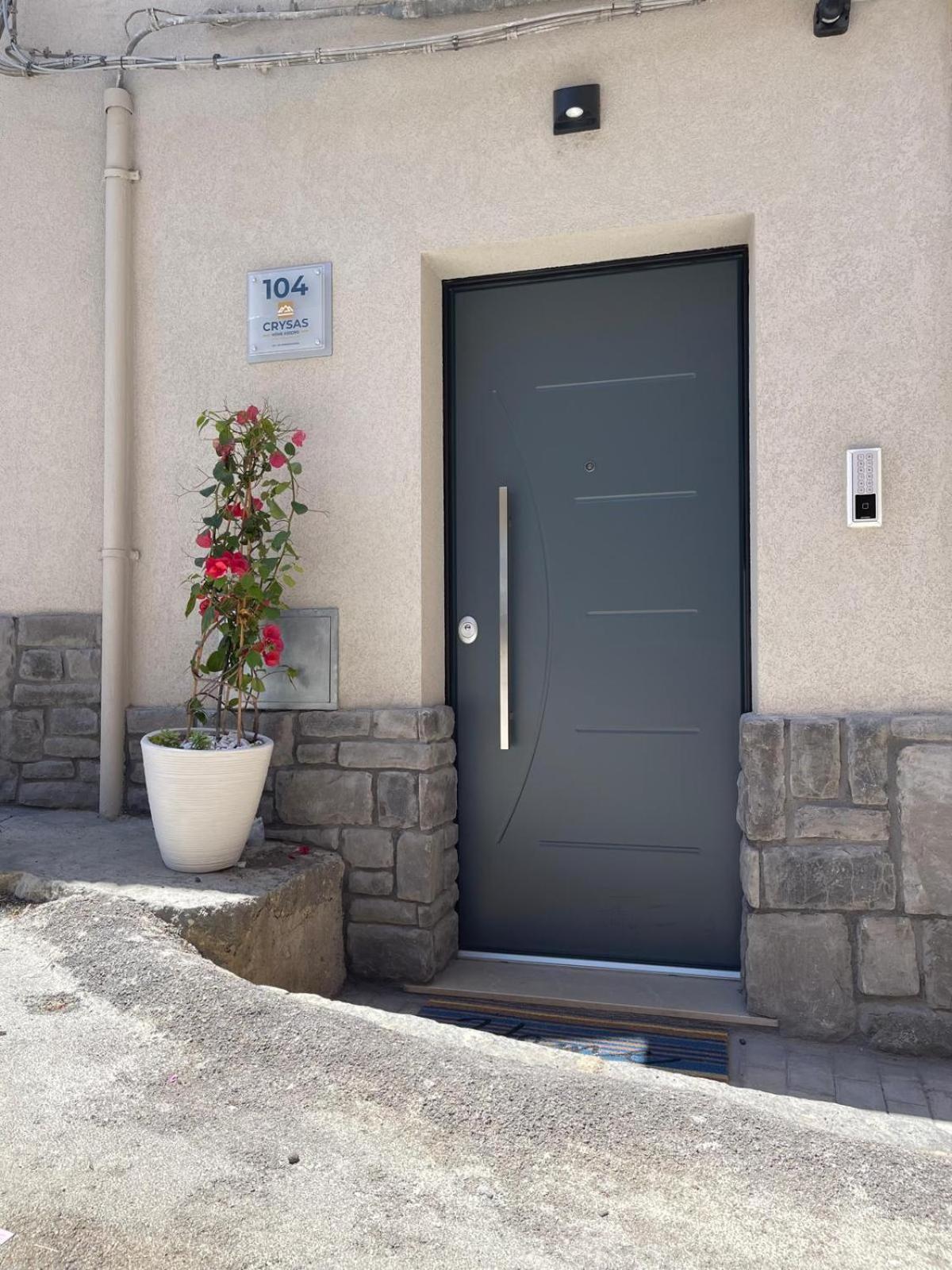 Crysas Home Assoro Екстериор снимка